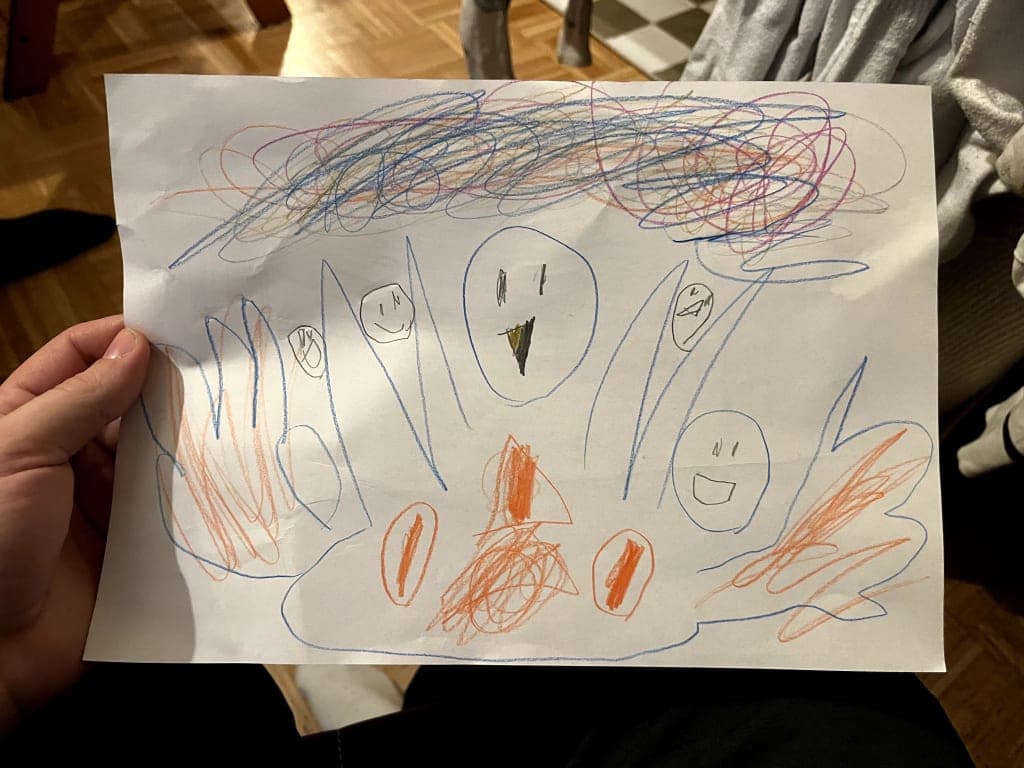 Echte Kinderzeichnung einer Drachenmonstermischung